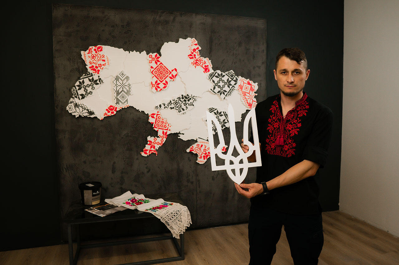 Map of Ukraine using MARMORINO decorative plaster Maxima-decor