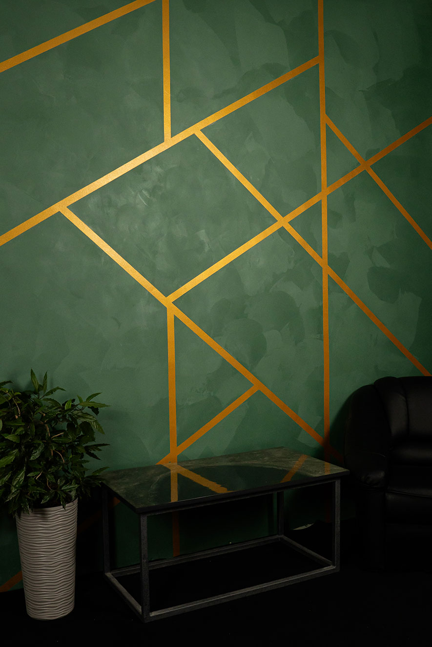 Декоративне покриття Arabesk з золотими полосами Maxima-decor